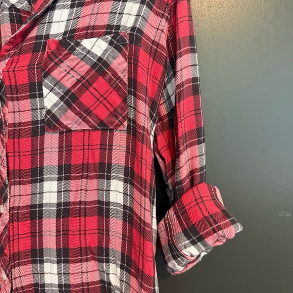 Rails Button Down - Picture 3 of 4